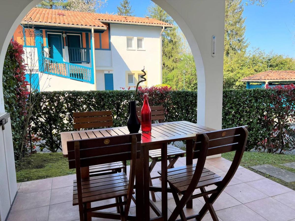 Appartement T1 Bis Avec Jardin Prive Et Piscine, 4 Pers, Cambo-Les-Bains - Fr-1-495-13 ภายนอก รูปภาพ